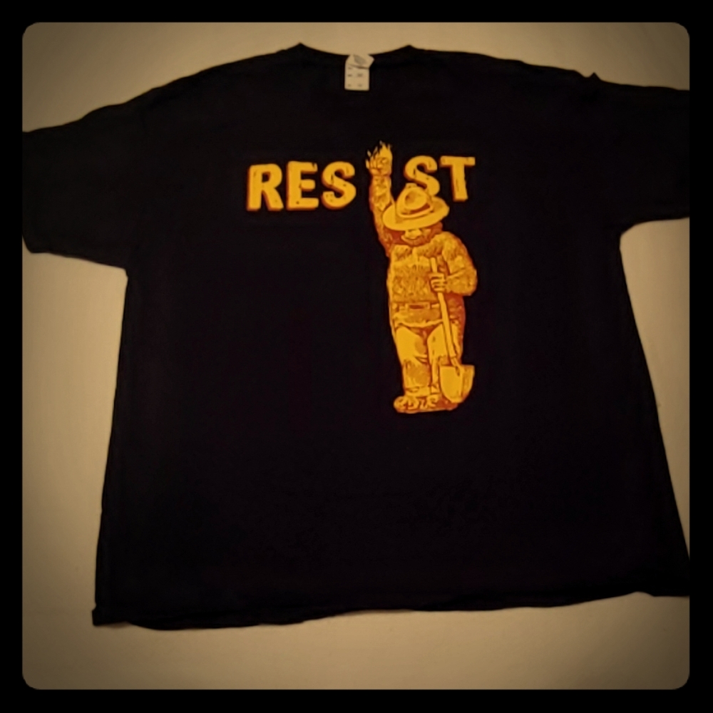 Smokey the Bear Resist Tee